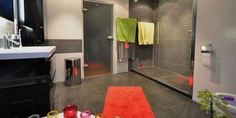 Fliesenverlegung in Badezimmer in Gronau